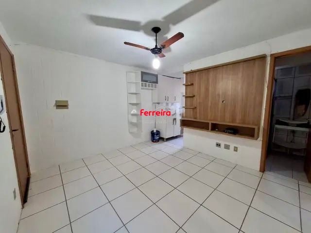 Apartamento 2 dormitórios 1 vaga no Bairro Mário Quintana Porto Alegre