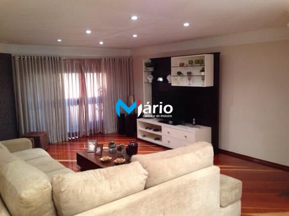 Apartamento à venda com 4 quartos, 250m² - Foto 1