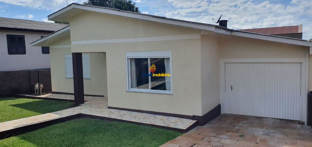 Casa à venda com 112m² na Rua Maranhão, Oriental em Carazinho, RS