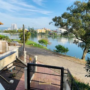 Apartamento com 74m², 2 dormitórios no Morada da Lagoa em Torres para Comprar