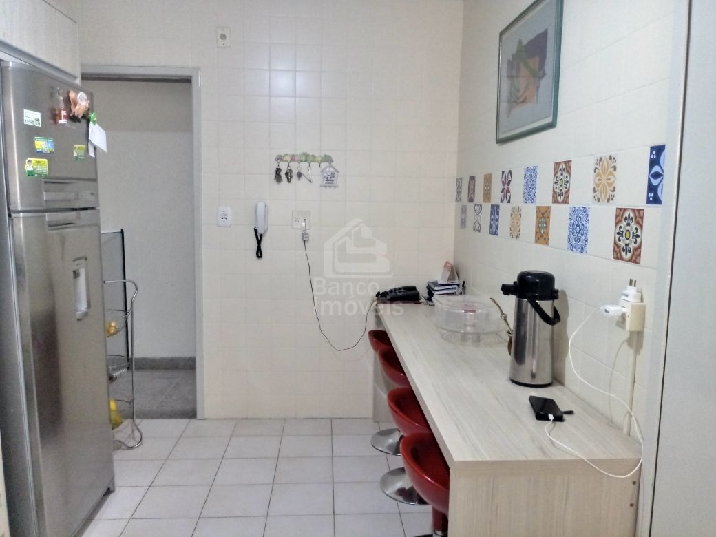 Apartamento à venda com 3 quartos, 106m² - Foto 14