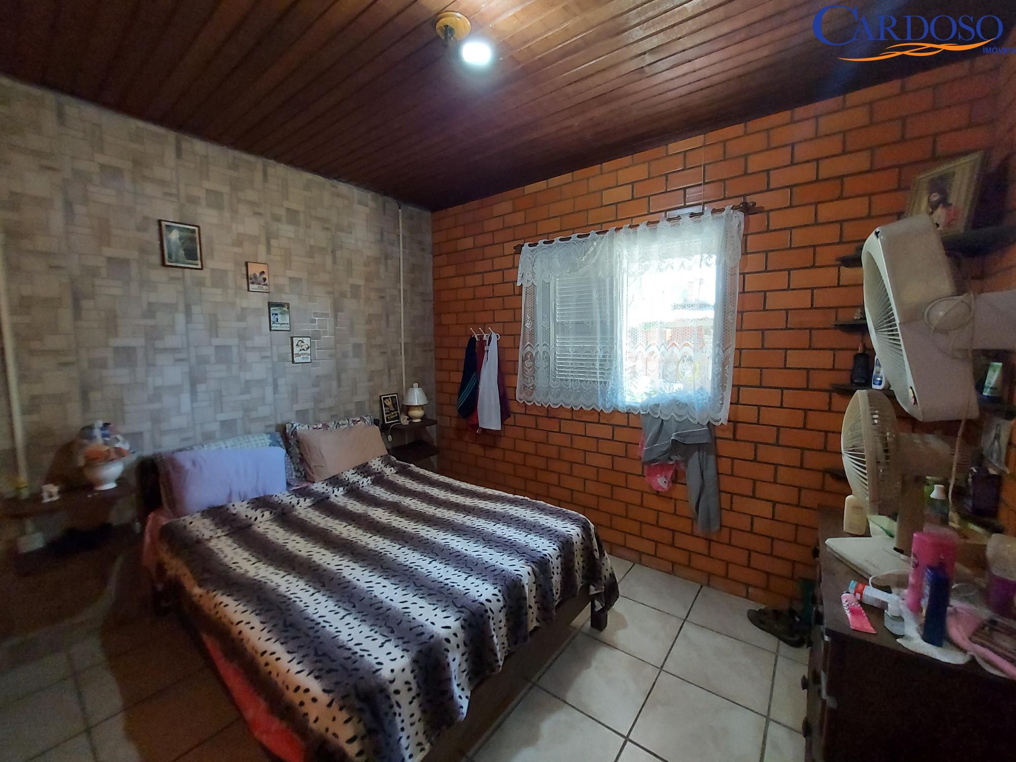 Casa com 4 Dormitórios à venda, 120 m² por R$ 390.000,00