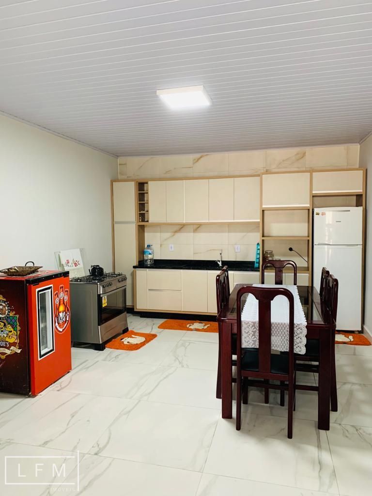 Casa 2 dormitórios à venda Itacolomi Balneário Piçarras/SC