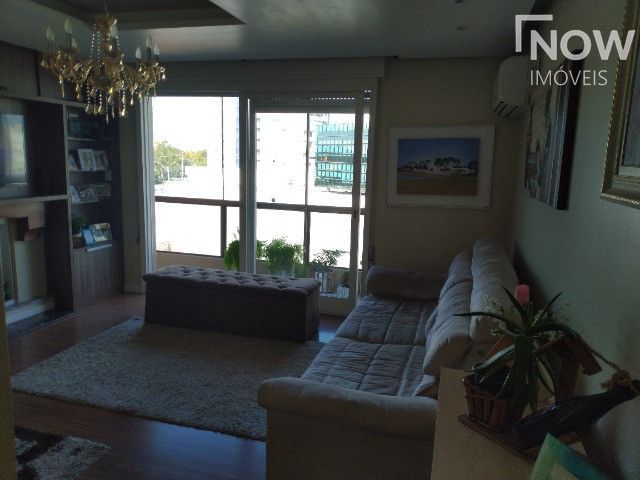 Apartamento à venda com 3 quartos, 165m² - Foto 2