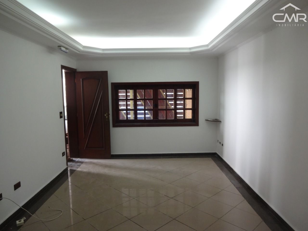 Casa à venda com 3 quartos, 219m² - Foto 10
