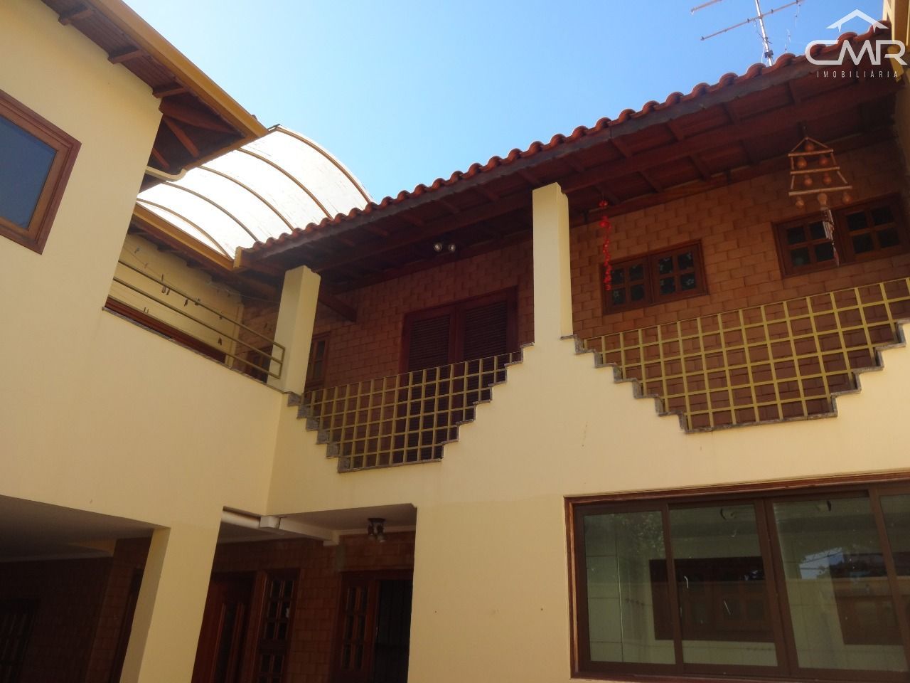 Casa à venda com 3 quartos, 219m² - Foto 6