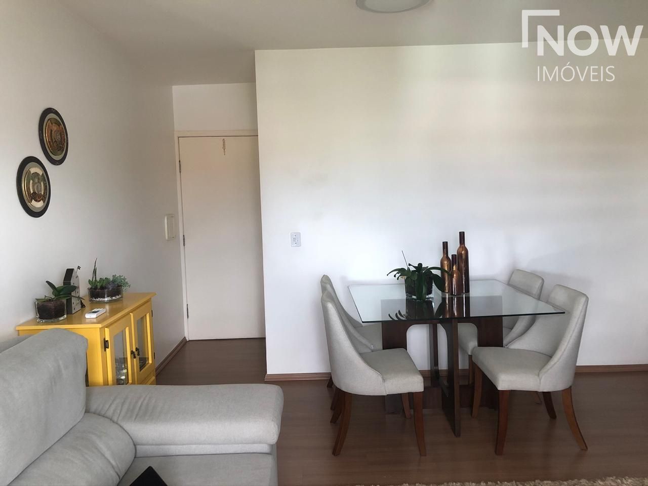 Apartamento à venda com 2 quartos, 72m² - Foto 3