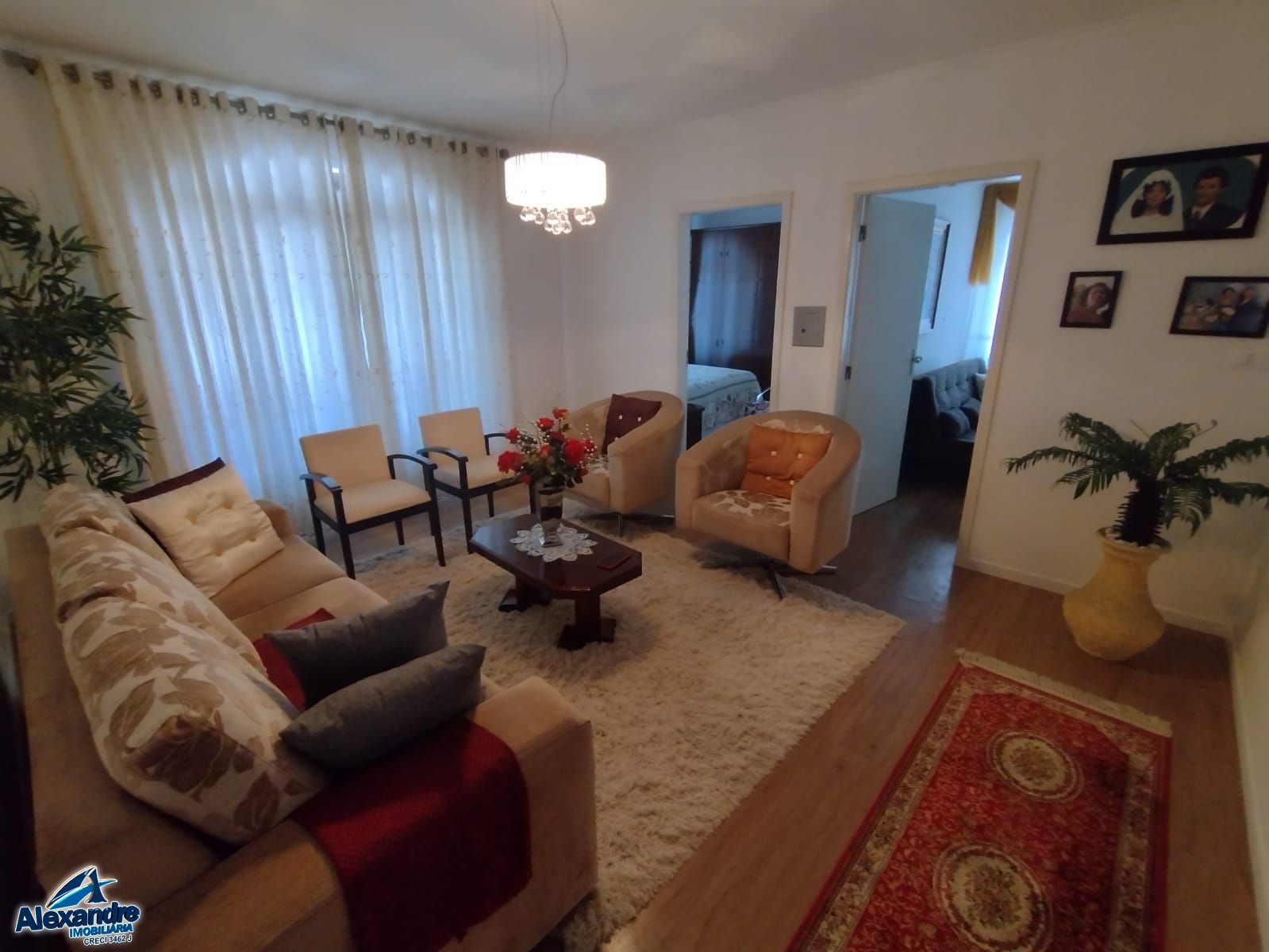 Casa, 6 quartos, 200 m² - Foto 5