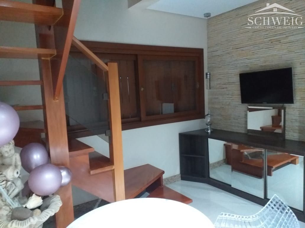 Casa à venda com 4 quartos, 210m² - Foto 25