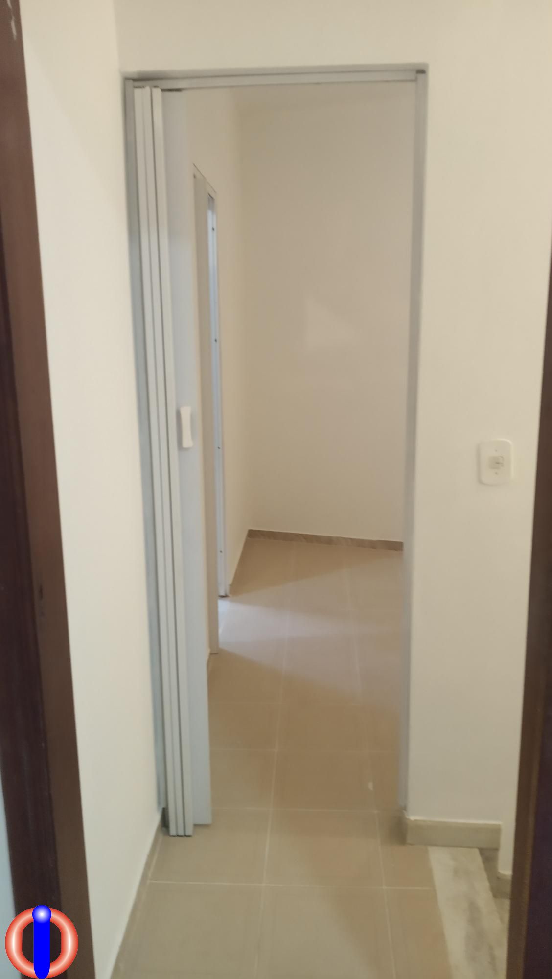 Casa à venda com 1 quarto, 60m² - Foto 8