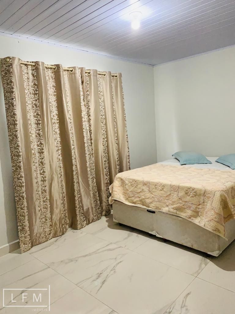 Casa 2 dormitórios à venda Itacolomi Balneário Piçarras/SC