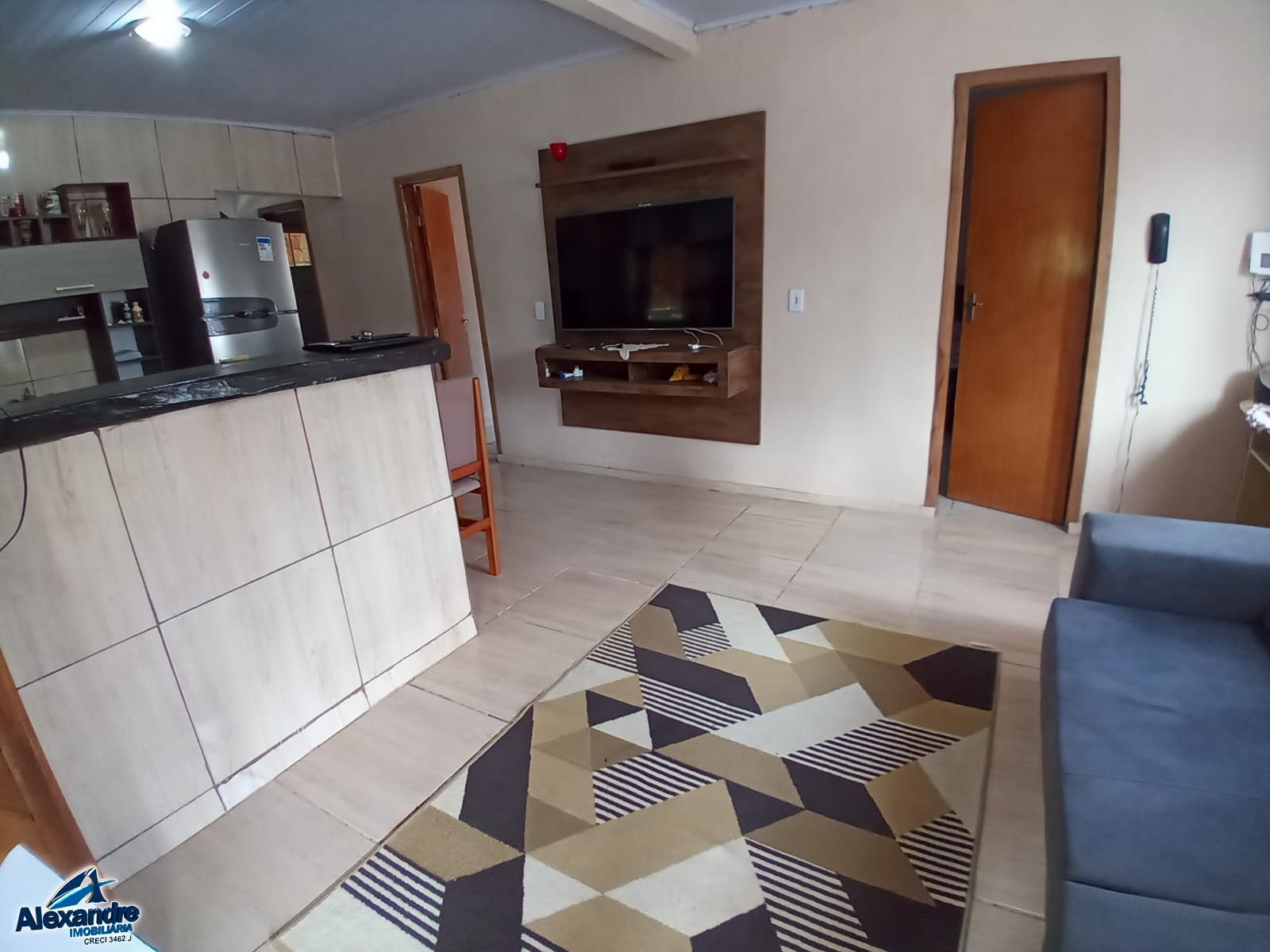 Terreno à venda com 2 quartos, 64m² - Foto 1