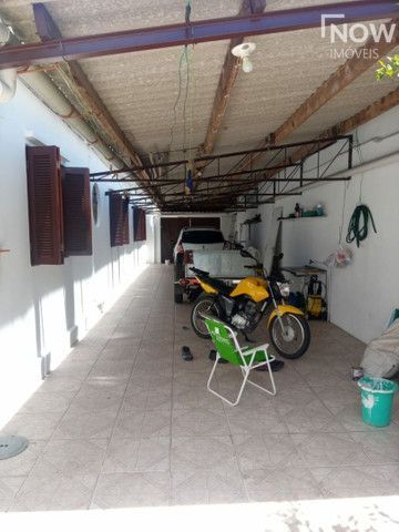 Casa à venda com 5 quartos, 170m² - Foto 1