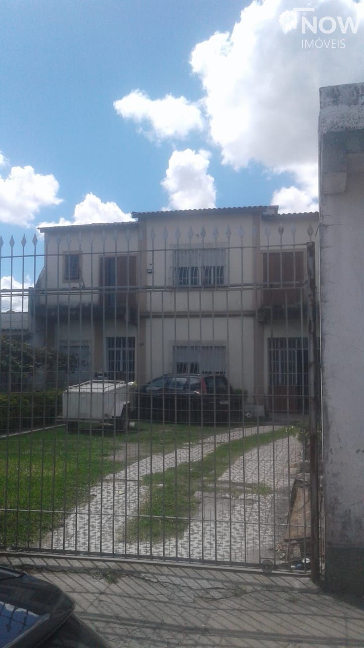 Sobrado à venda com 6 quartos, 280m² - Foto 1