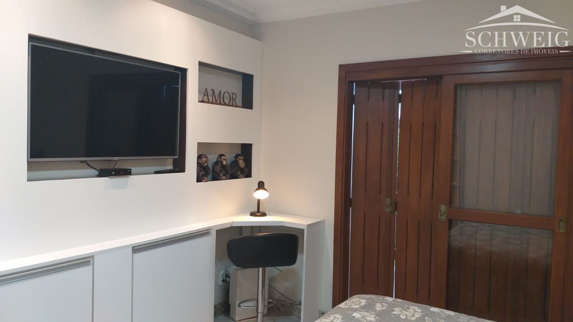 Casa à venda com 4 quartos, 210m² - Foto 19