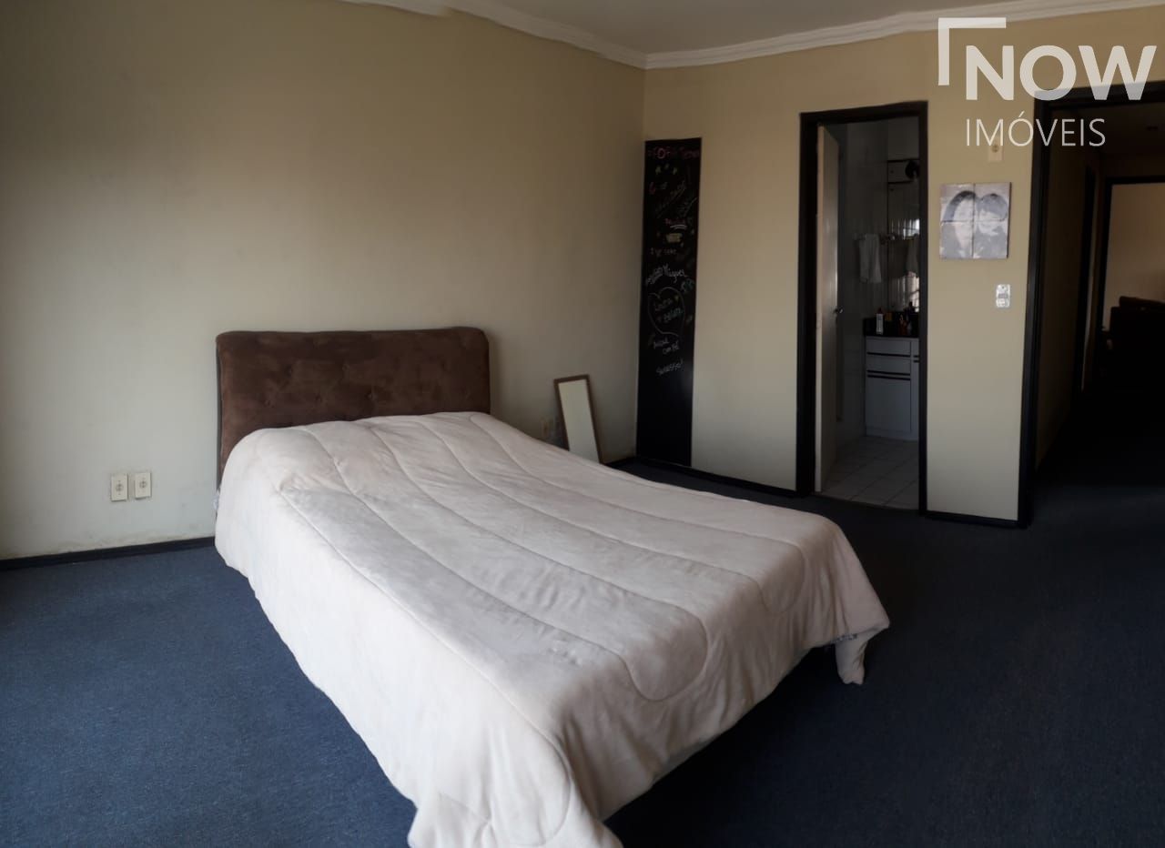 Apartamento, 3 quartos, 260 m² - Foto 13