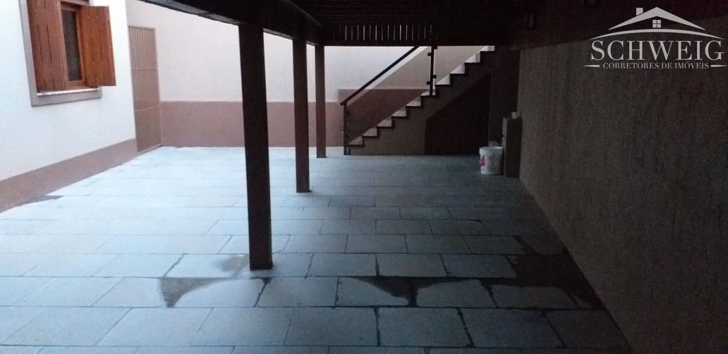 Casa à venda com 4 quartos, 210m² - Foto 41