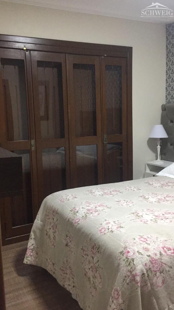 Casa à venda com 4 quartos, 210m² - Foto 29