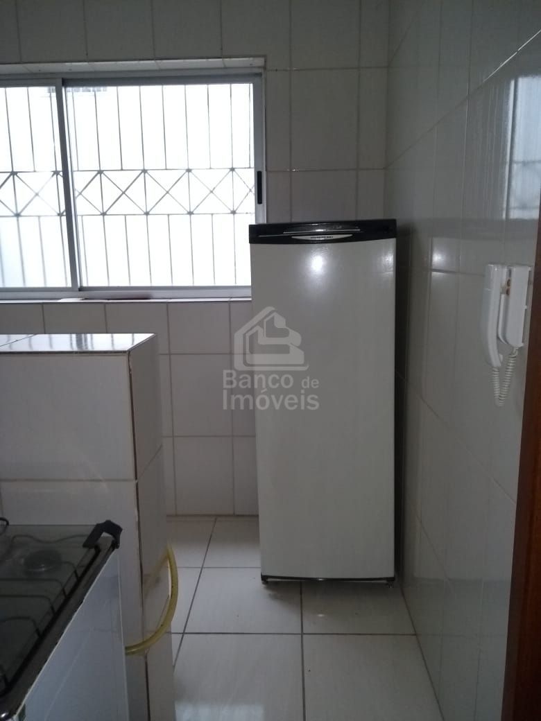 Apartamento à venda com 2 quartos, 70m² - Foto 13