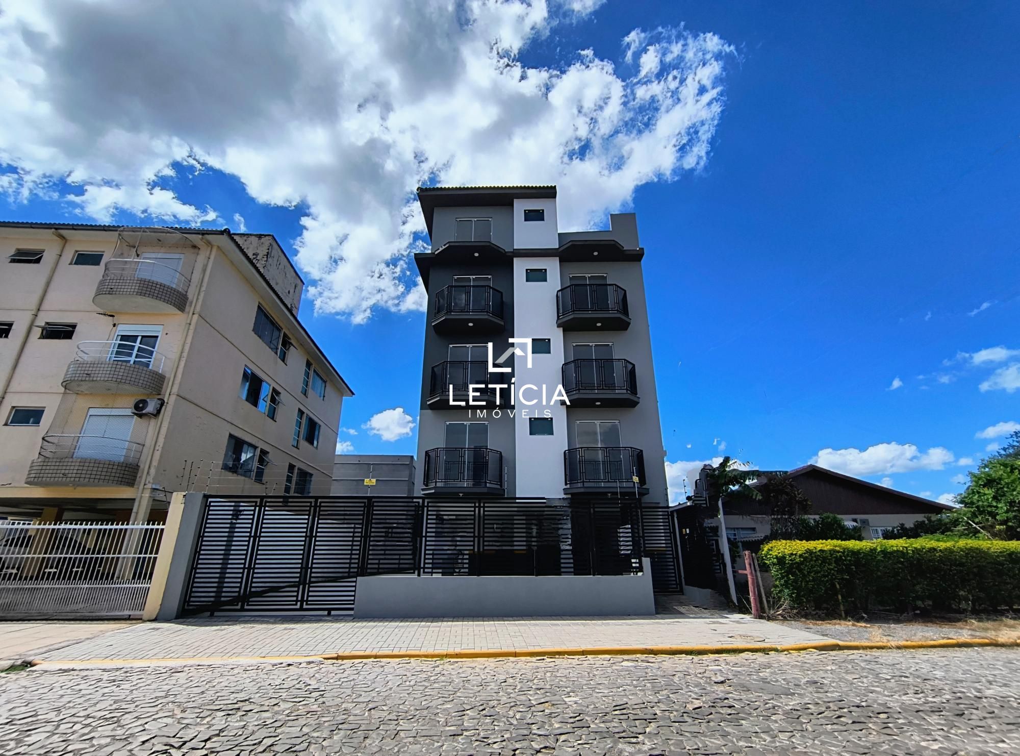 Apartamento para alugar  no São José - Santa Maria, RS. Imóveis