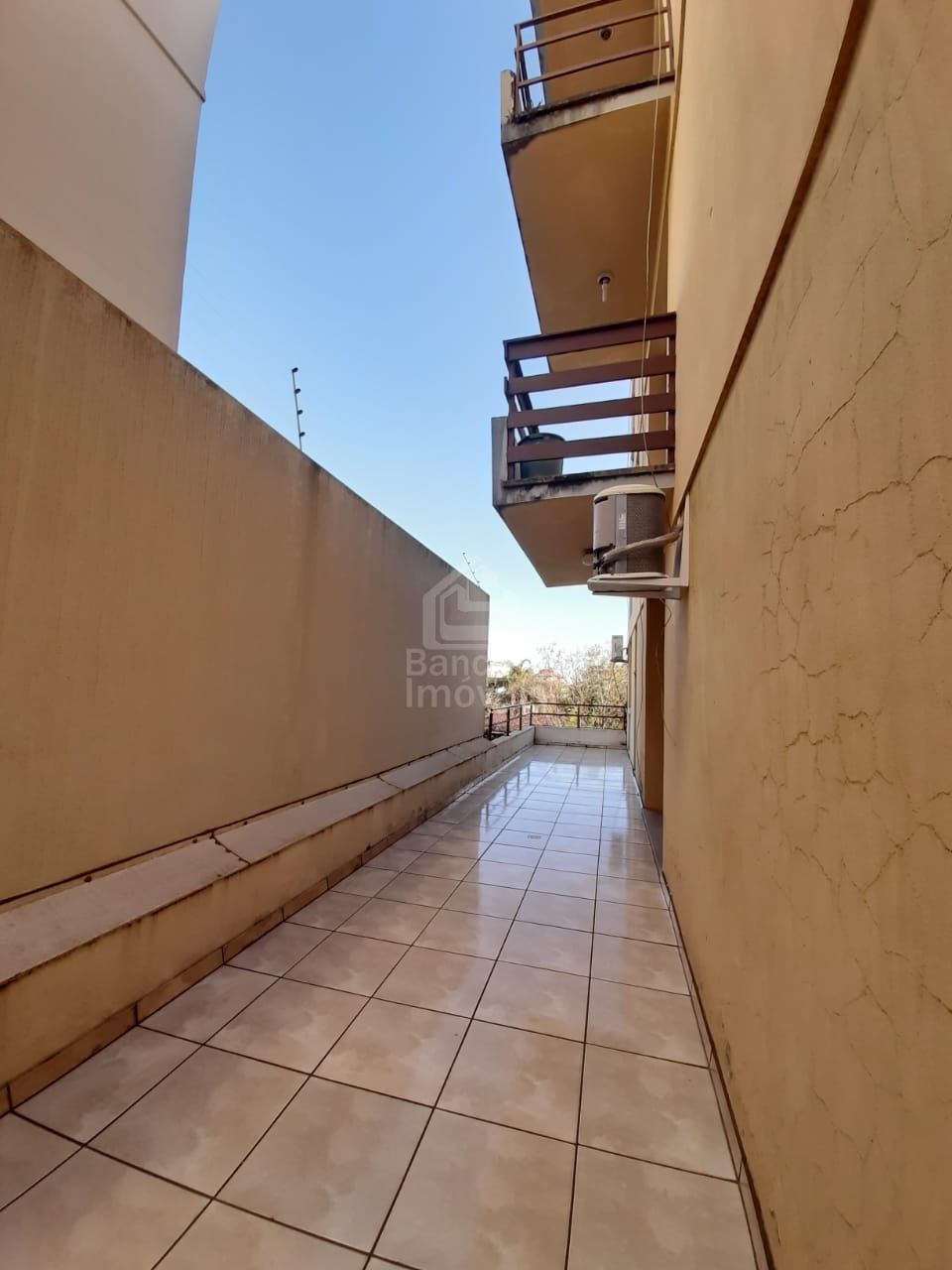 Apartamento à venda com 3 quartos, 110m² - Foto 11