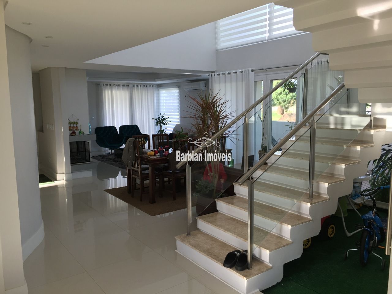 Casa à venda com 3 quartos, 338m² - Foto 20