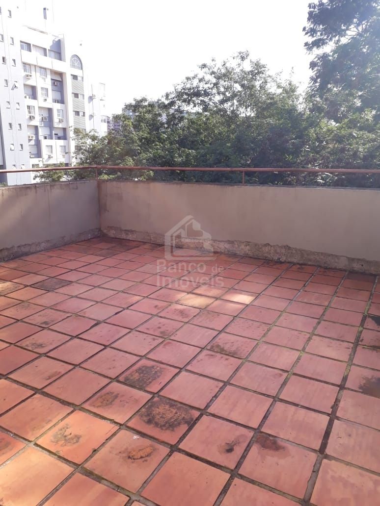 Apartamento à venda com 3 quartos, 135m² - Foto 15