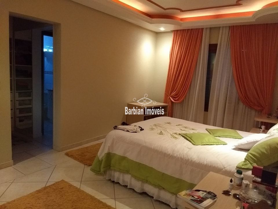 Casa, 3 quartos, 240 m² - Foto 17