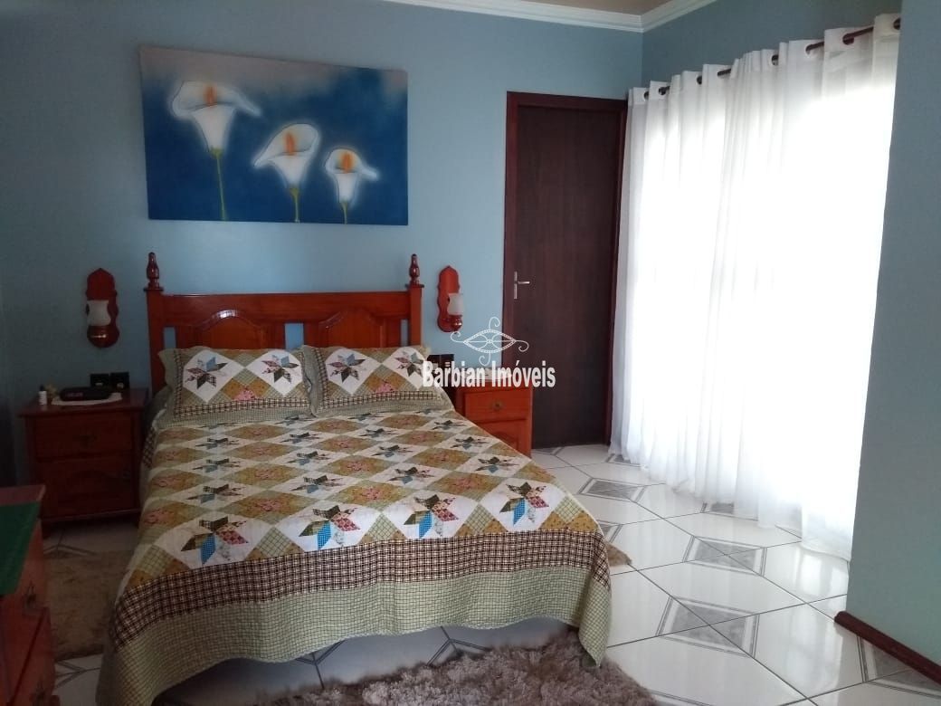 Casa à venda com 3 quartos, 300m² - Foto 15