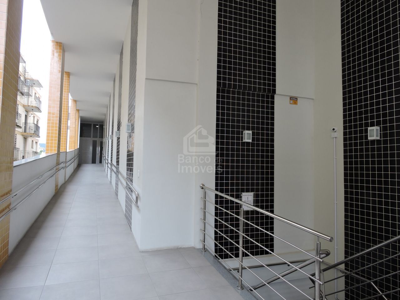 Apartamento à venda com 3 quartos, 110m² - Foto 16