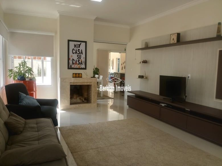 Casa à venda com 3 quartos, 200m² - Foto 14