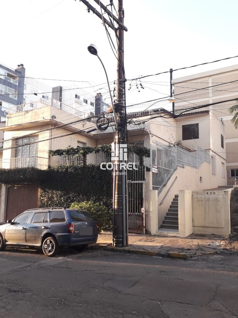 Casa com 4 dormitórios á venda no Bairro Fátima