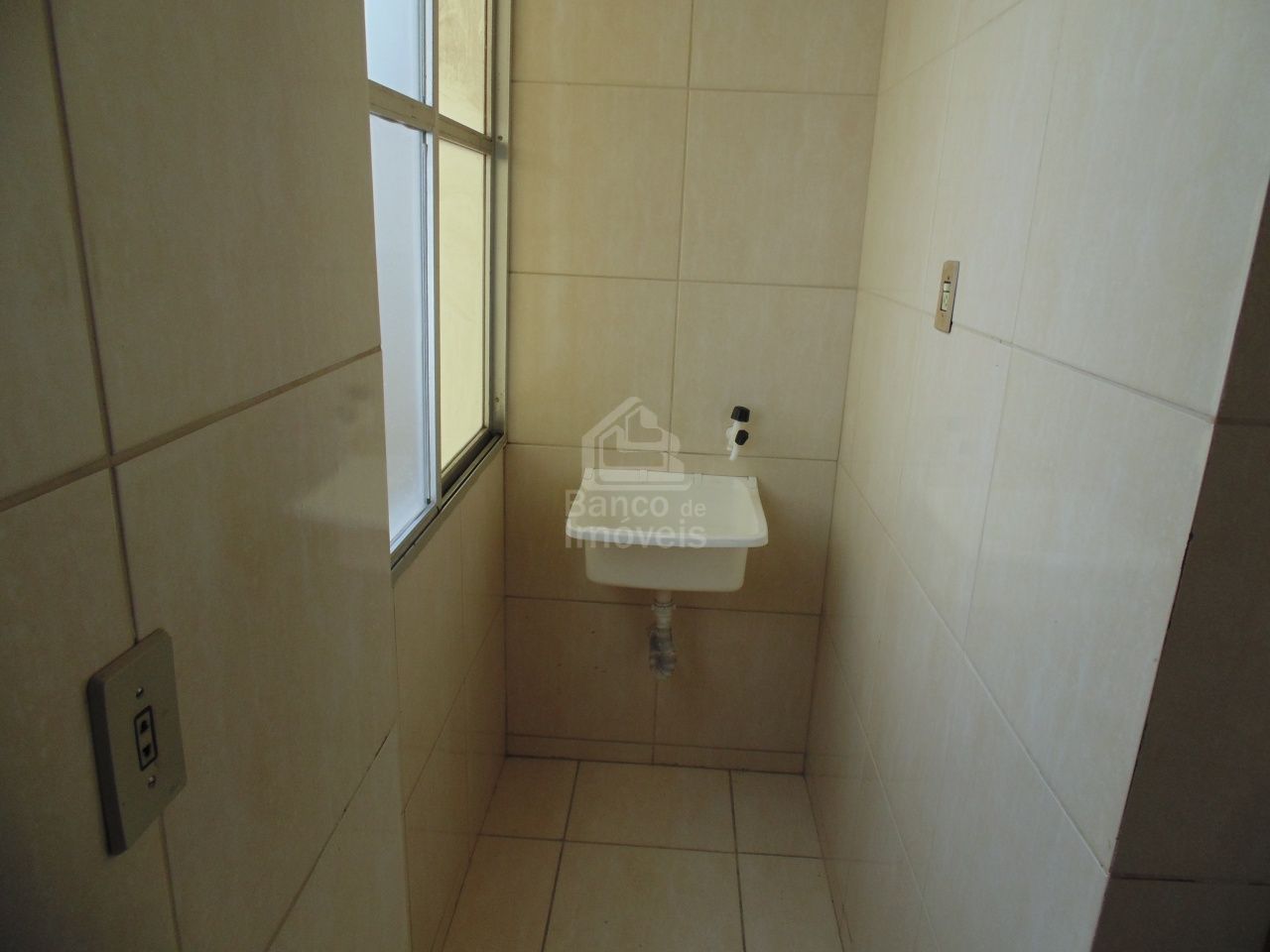 Apartamento à venda com 2 quartos, 67m² - Foto 9