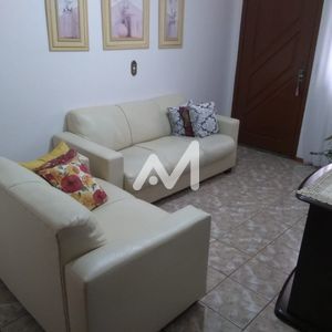Casa com 180m² e 5 dormitórios no bairro Bom Pastor em Lajeado para Comprar