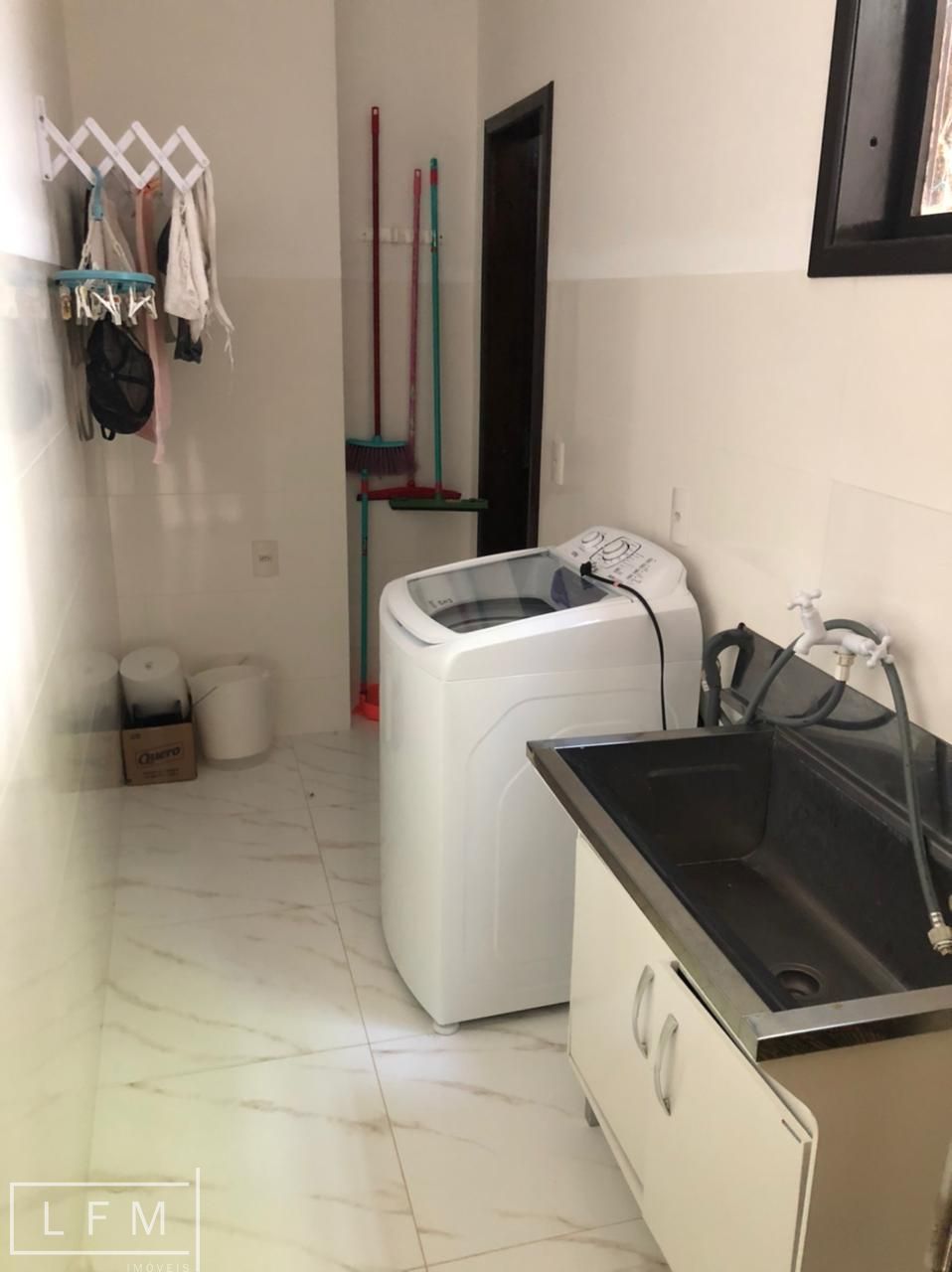 Sobrado à venda com 3 quartos, 300m² - Foto 10