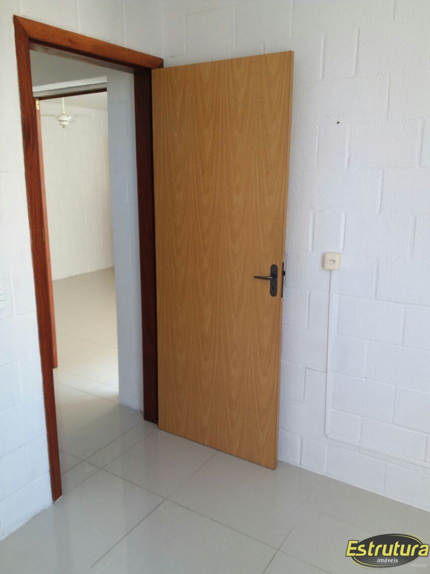 Apartamento com 2 Dormitórios à venda, 49 m² por R$ 139.000,00