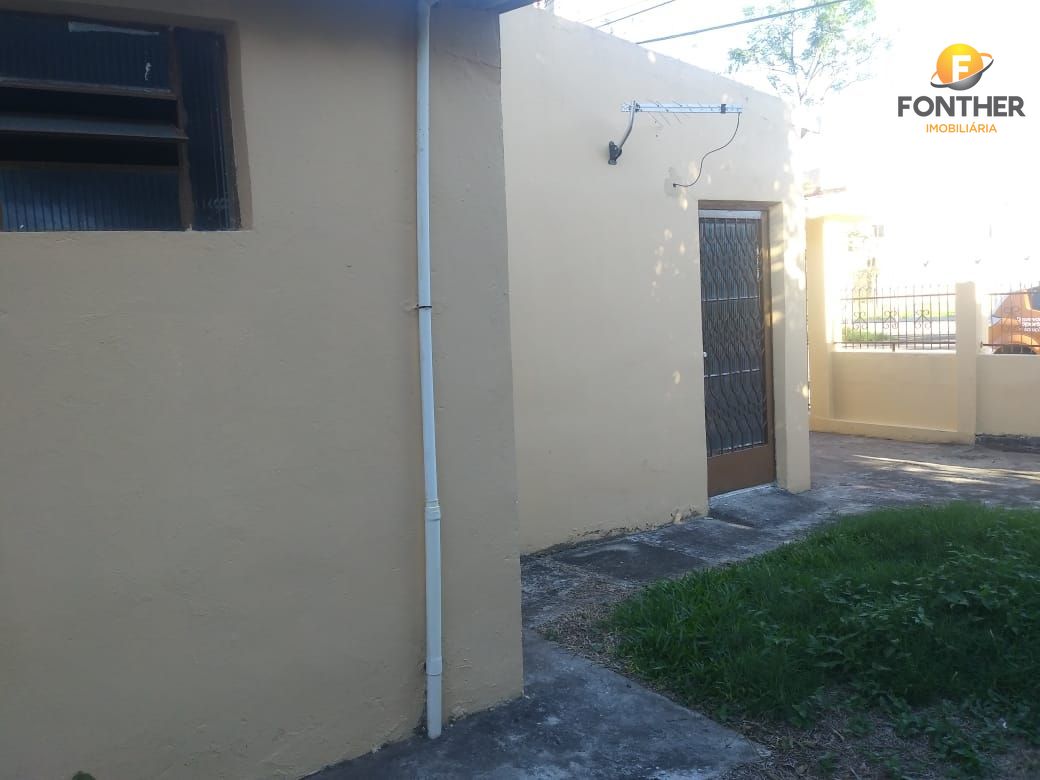 Casa à venda com 5 quartos, 139m² - Foto 16