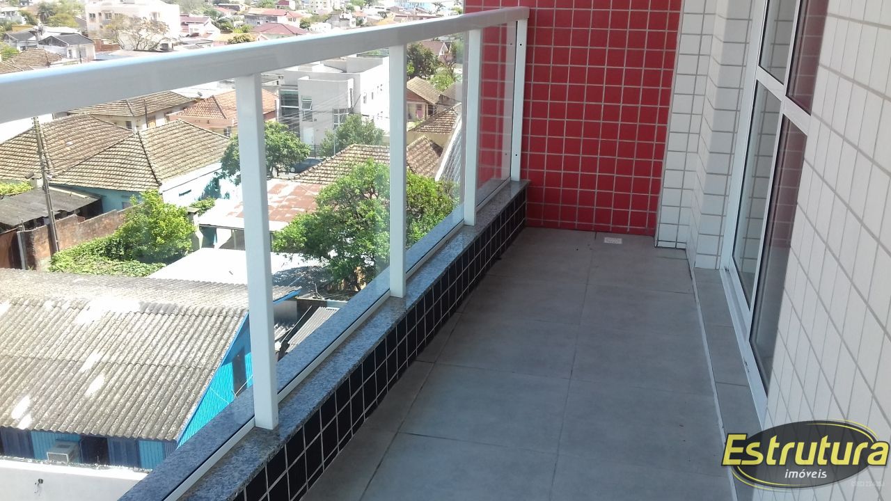 Apartamento com 4 Dormitórios à venda, 165 m² por R$ 742.000,00