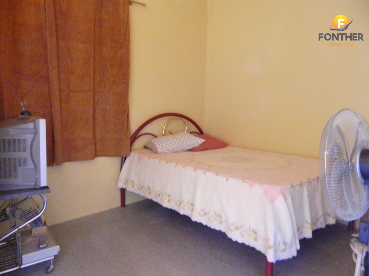 Casa à venda com 4 quartos, 222m² - Foto 12