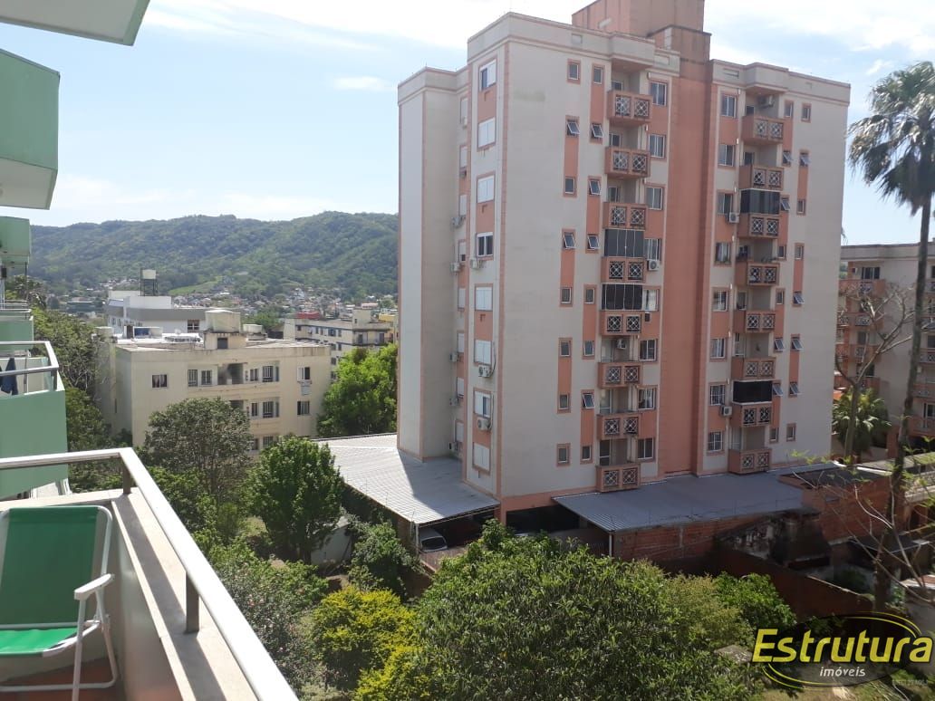 Apartamento com 3 Dormitórios à venda, 122 m² por R$ 340.000,00