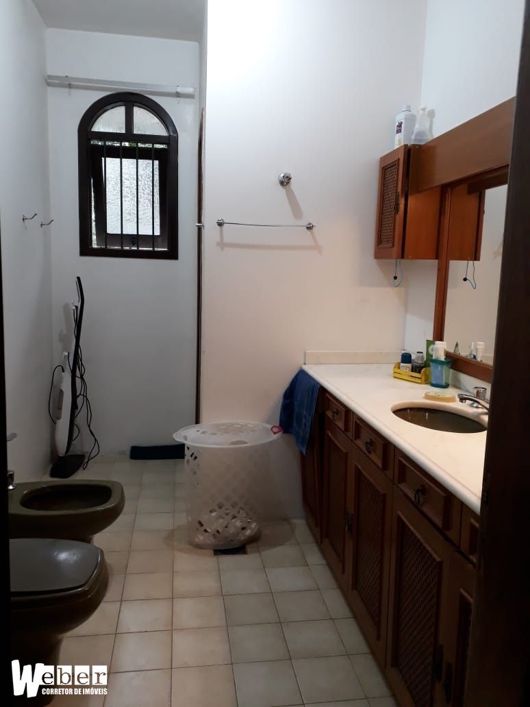 Casa à venda com 3 quartos, 230m² - Foto 17