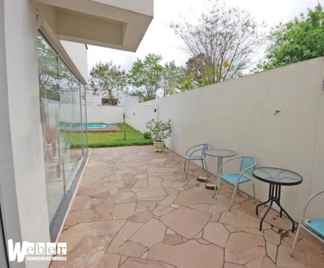 Casa à venda com 4 quartos, 240m² - Foto 22