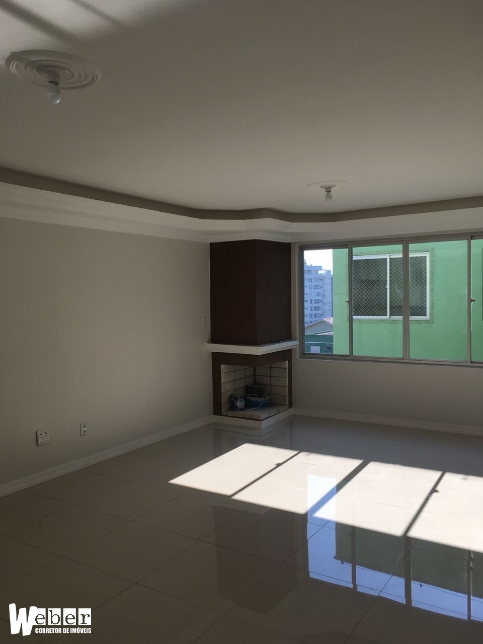 Apartamento à venda com 3 quartos, 121m² - Foto 4