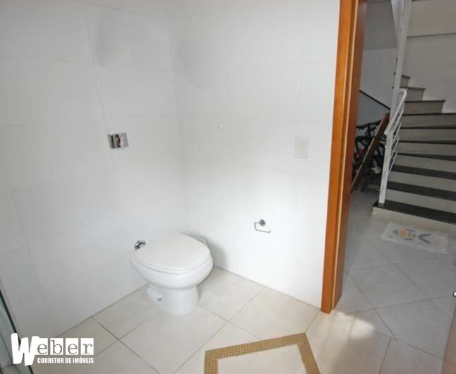 Casa à venda com 4 quartos, 240m² - Foto 19