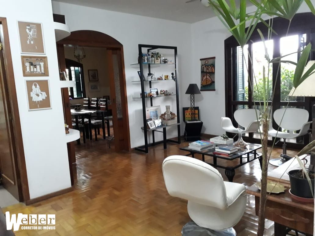 Casa à venda com 3 quartos, 230m² - Foto 21