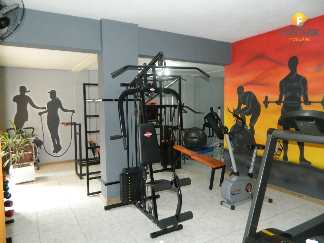 Apartamento à venda com 3 quartos, 162m² - Foto 30