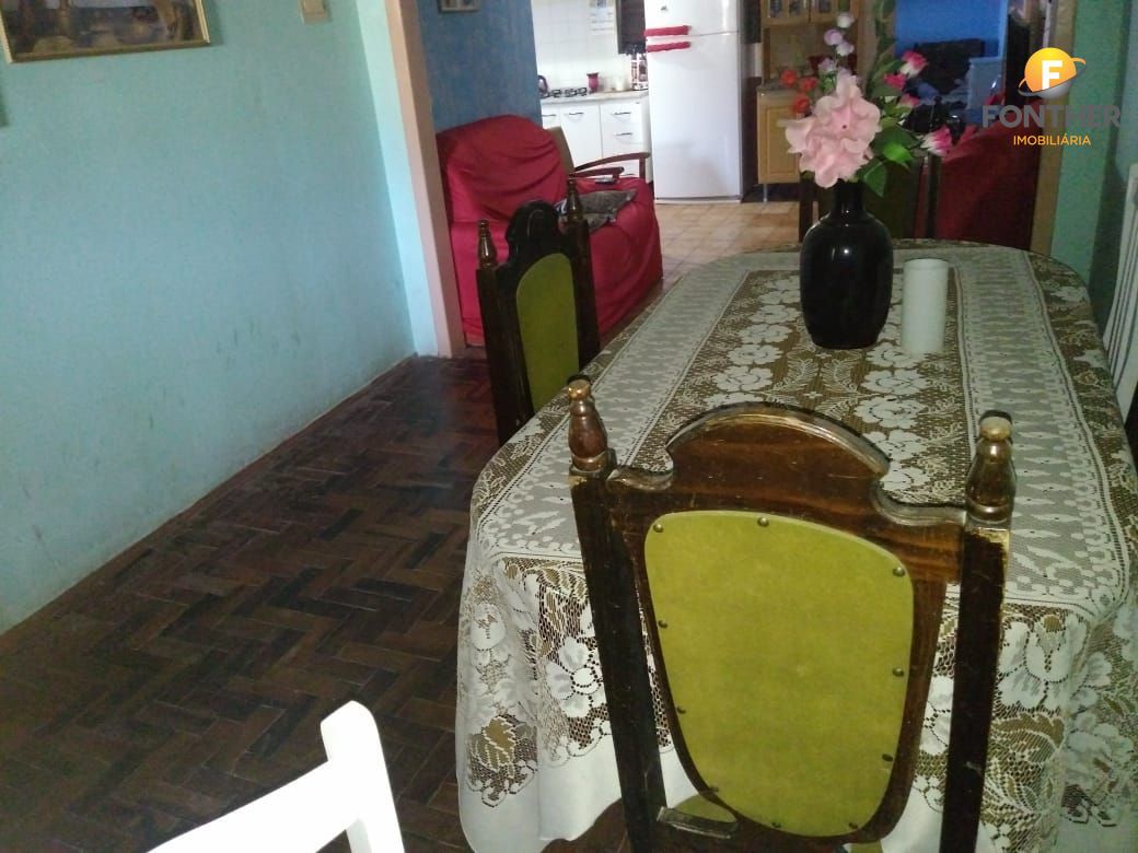 Casa à venda com 5 quartos, 139m² - Foto 7