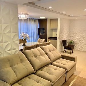 Apartamento com 109m², 3 dormitórios, 1 suíte, 2 vagas no San Pietro em Torres para Comprar