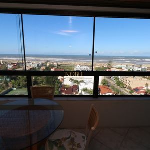 Apartamento com 109m², 3 dormitórios, 1 suíte, 1 vaga no Porto Bello em Torres para Comprar