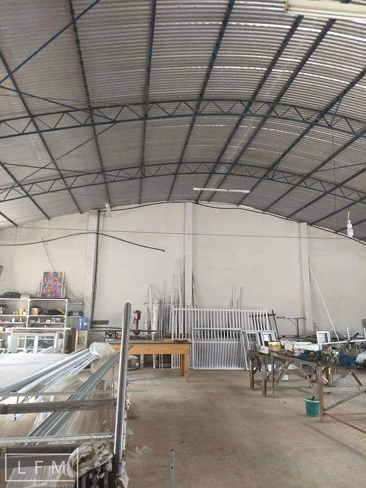 Depósito-Galpão-Armazém à venda com 2 quartos, 255m² - Foto 2